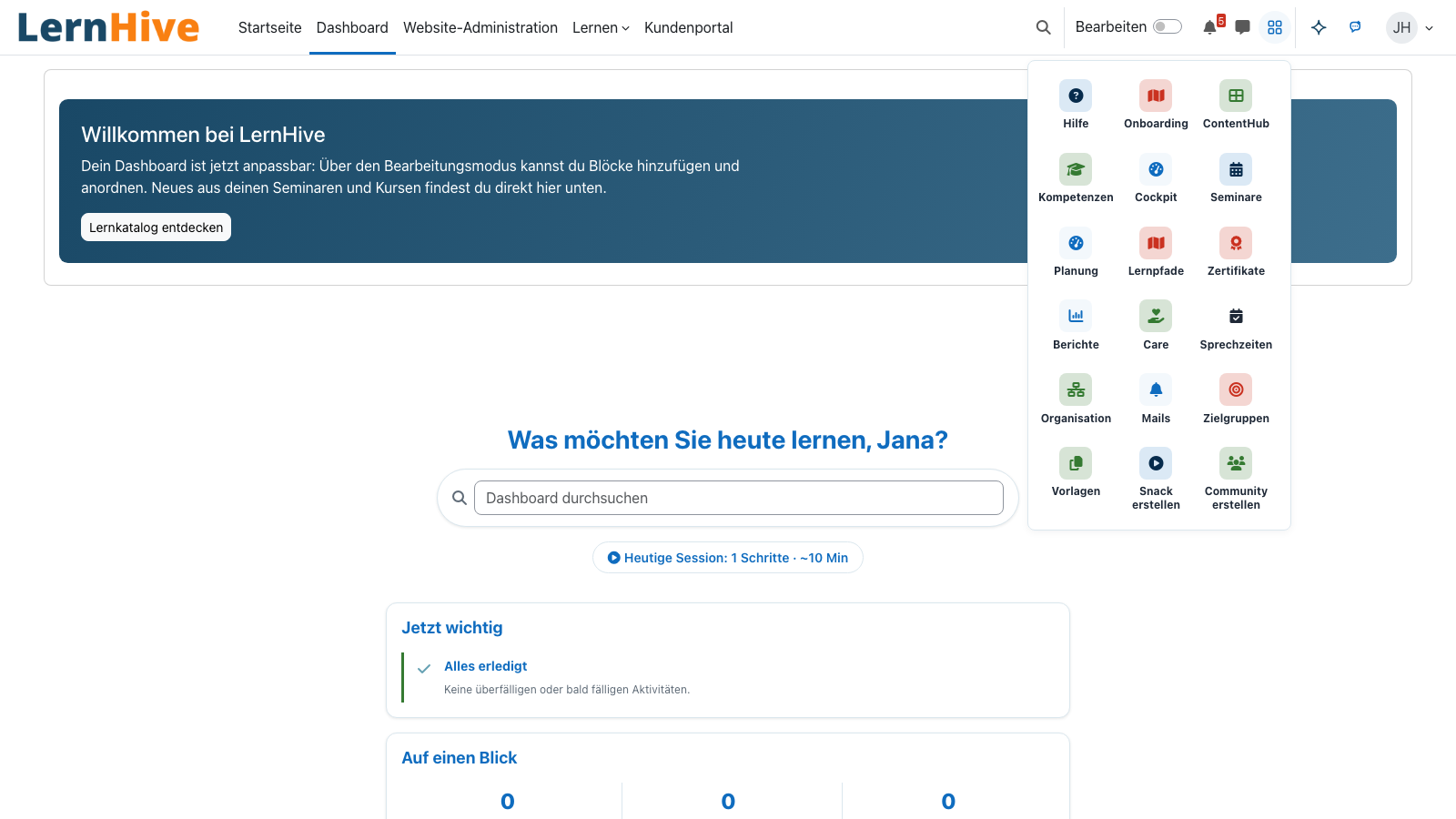 Launcher geöffnet — Kacheln mit Symbol und Namen.